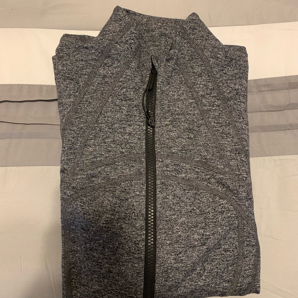 Lululemon track jacket size 10
